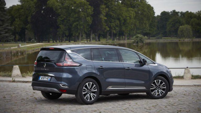 Renault Espace TCe 225 lateral parado