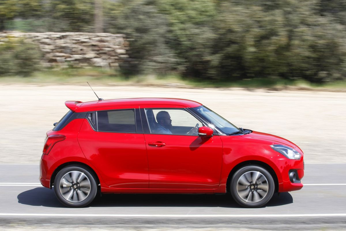 Suzuki Swift 1.0 SHVS GLX barrido