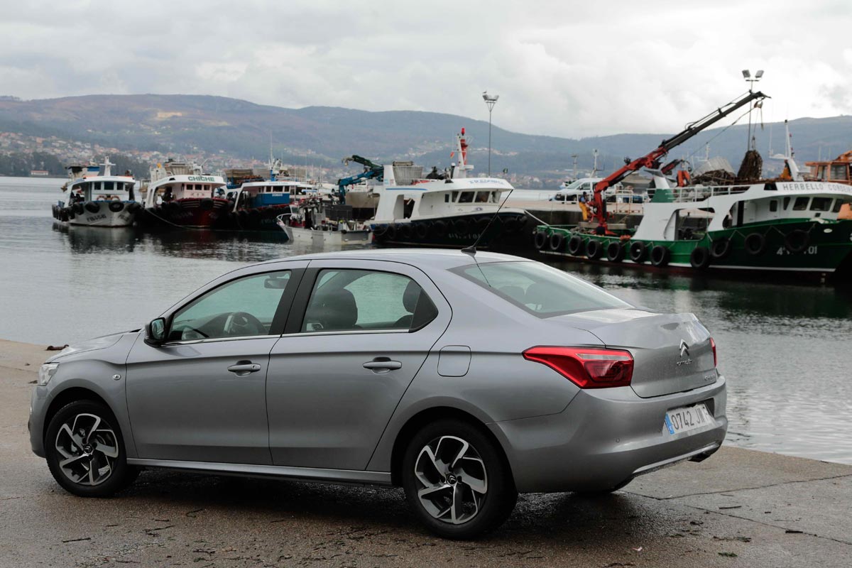 Citroën CElysee Shine PureTech 82 CV, prueba real