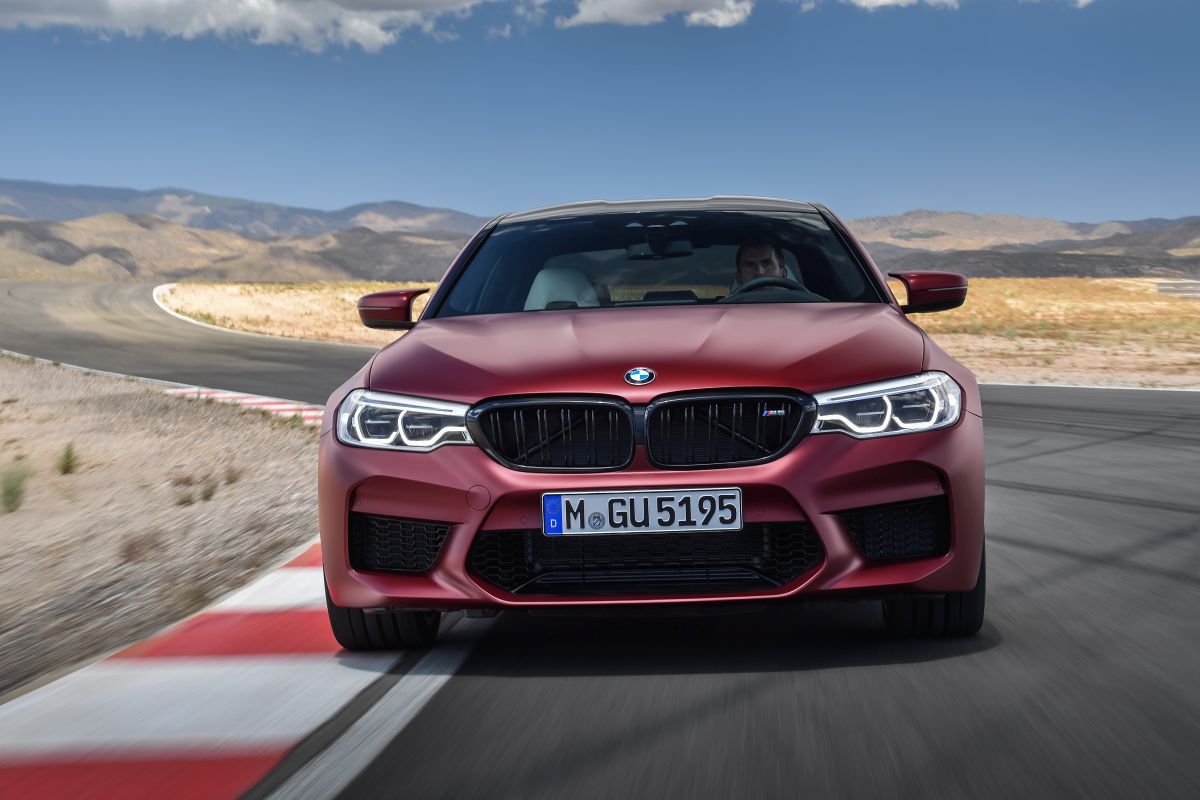 BMW M5 2018 frontal