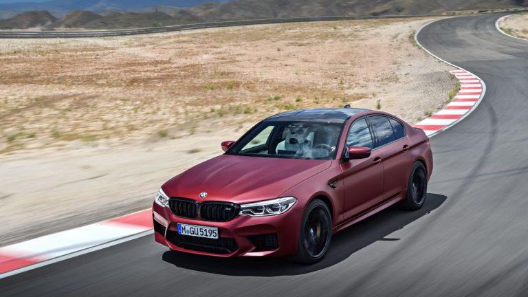 BMW M5 2018 movimiento