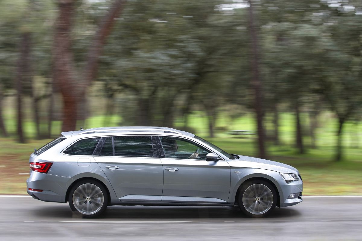 Skoda Superb Combi 2.0 TDI 190 CV barrido