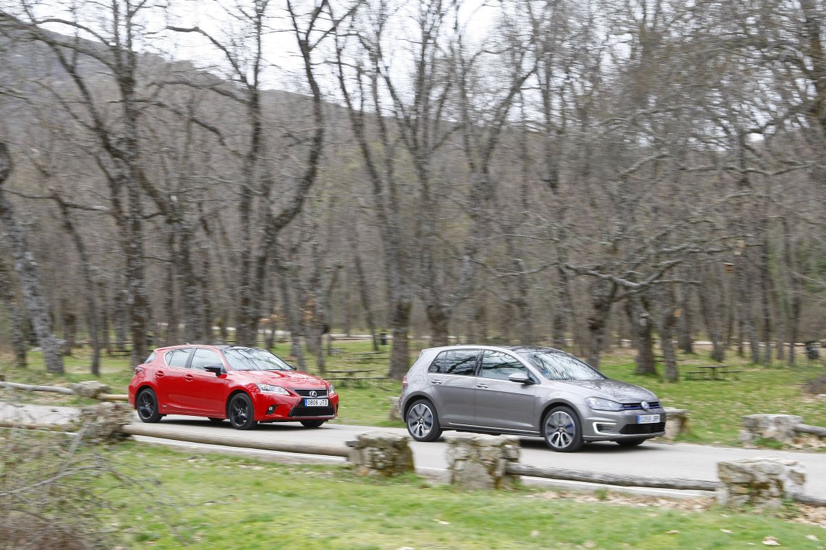 Volkswagen Golf GTE o Lexus CT 200h