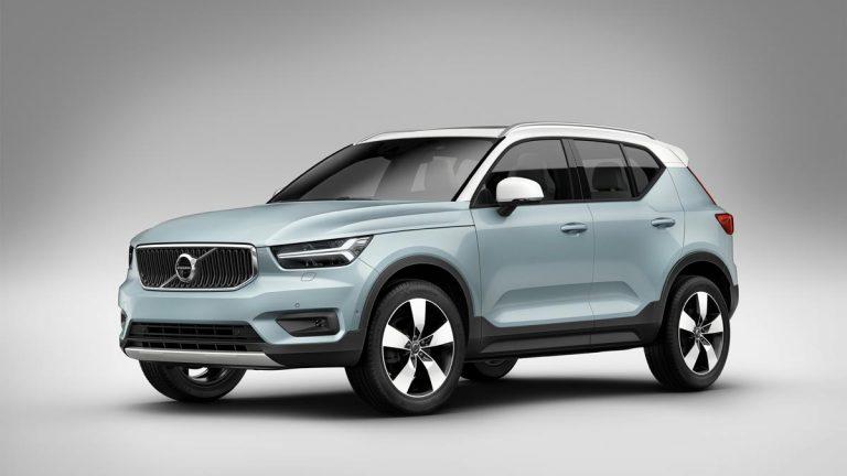 Volvo XC40 delantera