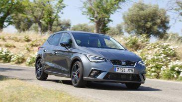 SEAT Ibiza 1.0 TSI 115 CV DSG 7 apoyo en curva