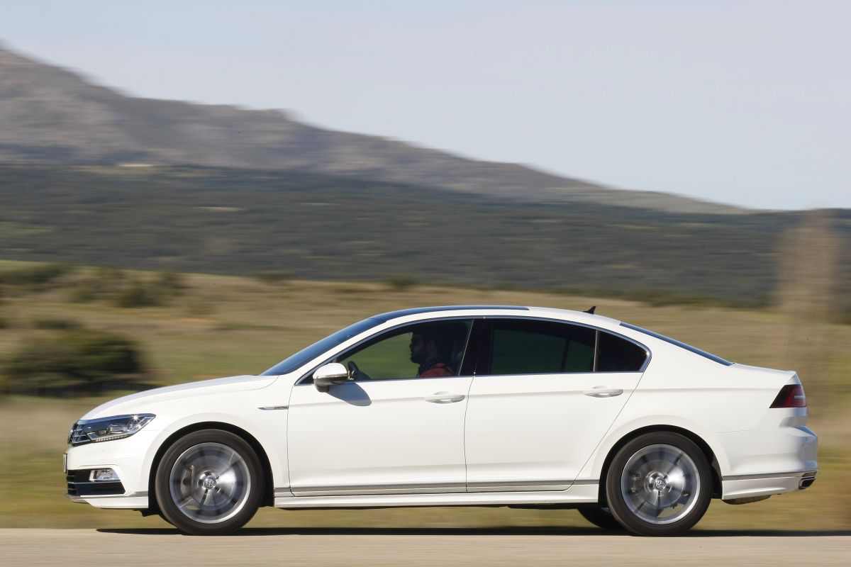 Volkswagen Passat Sport 2.0 TSI 280 CV barrido