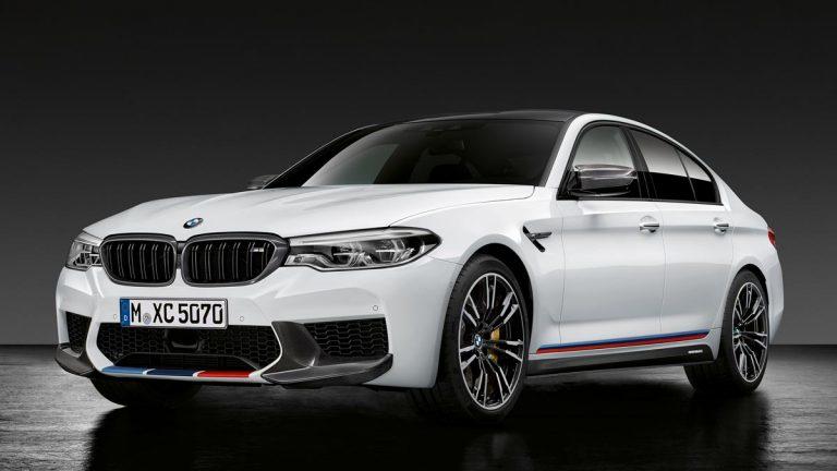 BMW M5 paquete M Performance delantera estatica