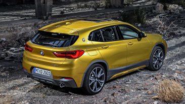 BMW X2 trasera