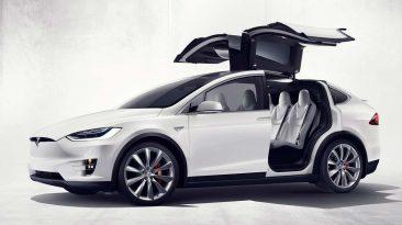 Los 10 coches en los que no puedes confiar. Tesla Model X