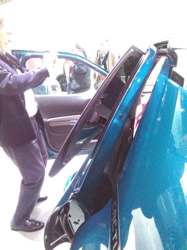 Citroën C4 Cactus 2018. Ventanilla en vivo