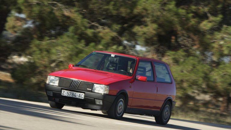Fiat Uno Turbo. Movimiento