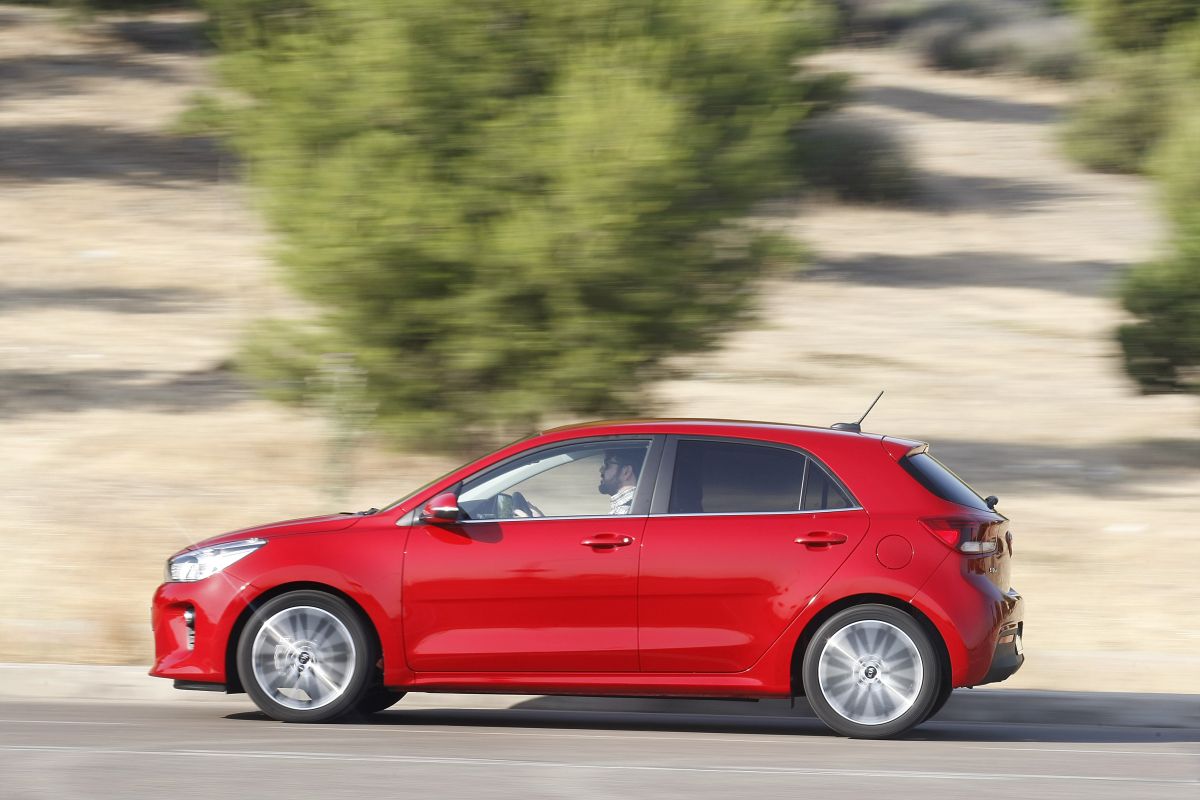 KIA Rio 1.2 84 CV. Barrido a izquierda