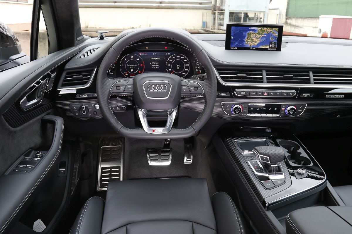 Audi Q7 3.0 TDI 272 CV. Salpicadero