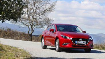 Mazda 3 2017: apoyo frontal