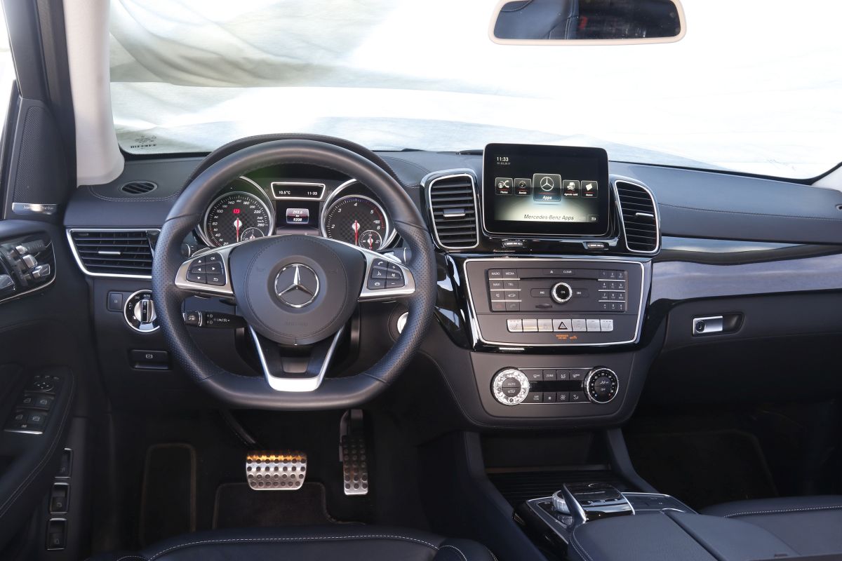 Mercedes-Benz GLS 350d 4Matic salpicadero