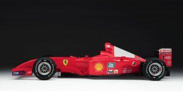 Ferrari F2001 Schumacher lateral