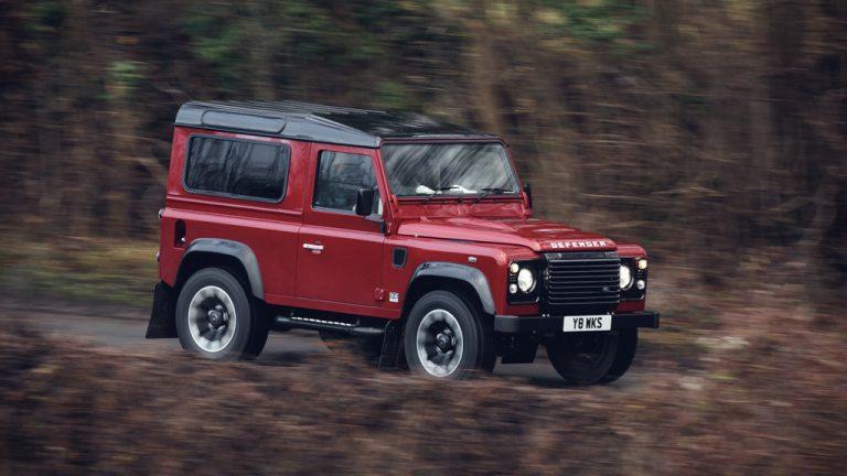 Land Rover Defender Works V8