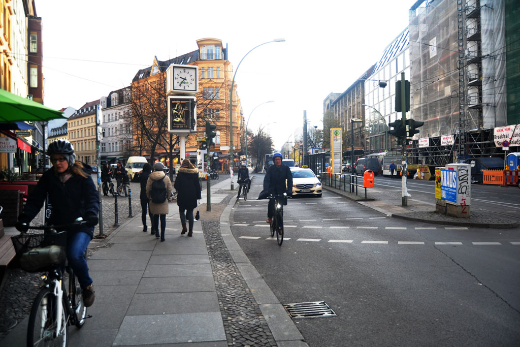 Ciudades alemanas pueden prohibir la circulación de coches diésel