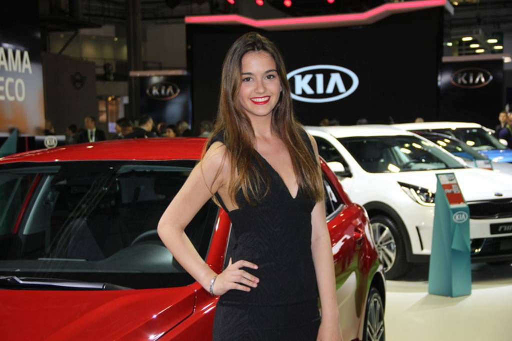 Azafata Salón de Barcelona