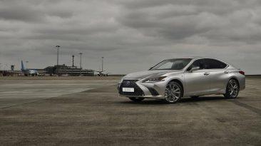 Lexus ES 300h