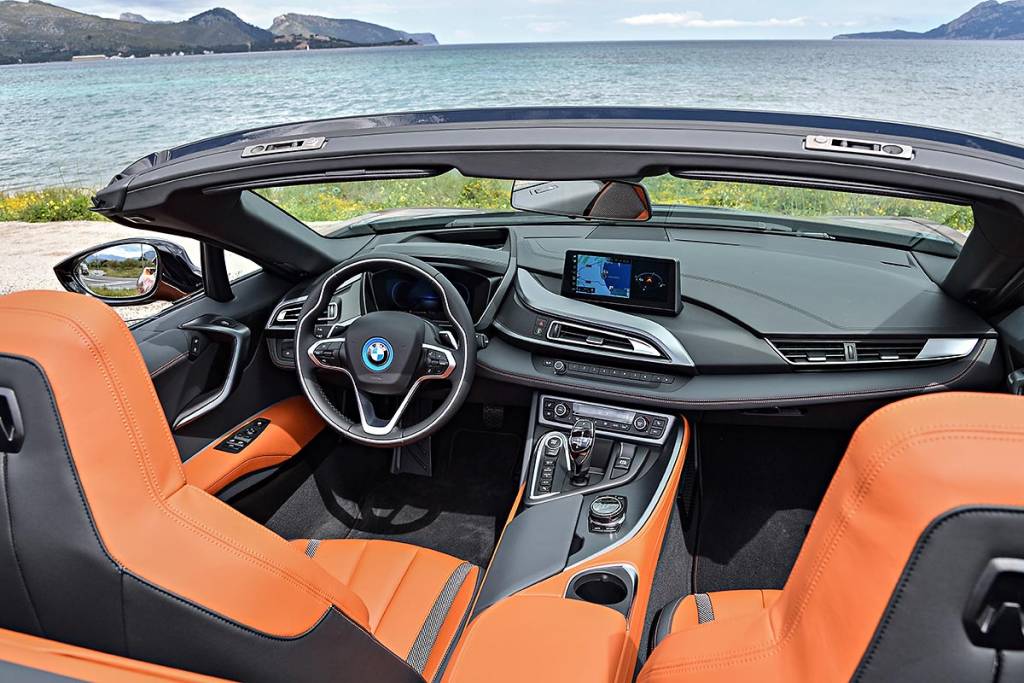 prueba BMW i8 Roadster interior