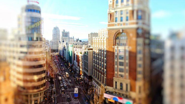 El 25 % de la población utiliza el coche casi a diario