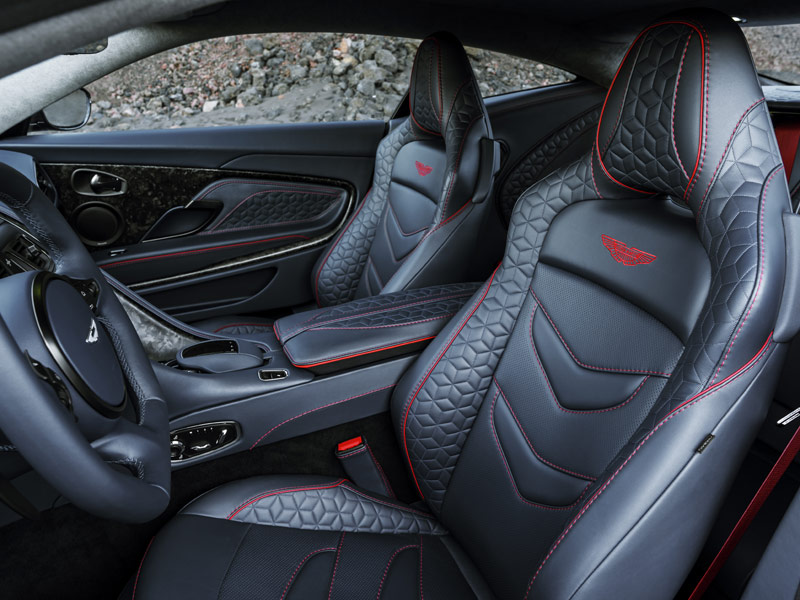 Aston Martin DBS Superleggera