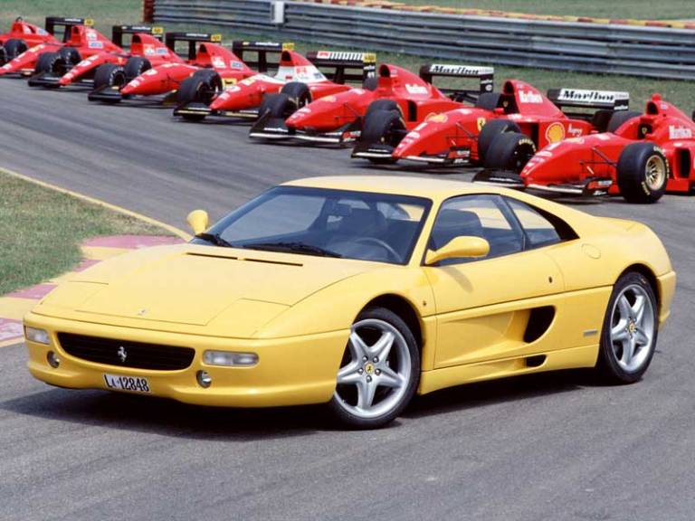 Los 10 Ferrari más baratos que sí puedes comprar