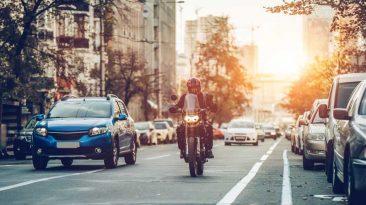 motoristas y automovilistas