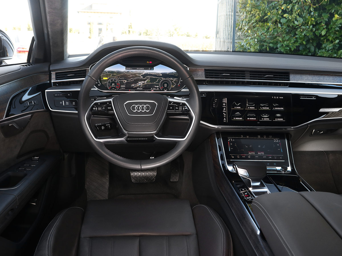 Audi A8 50