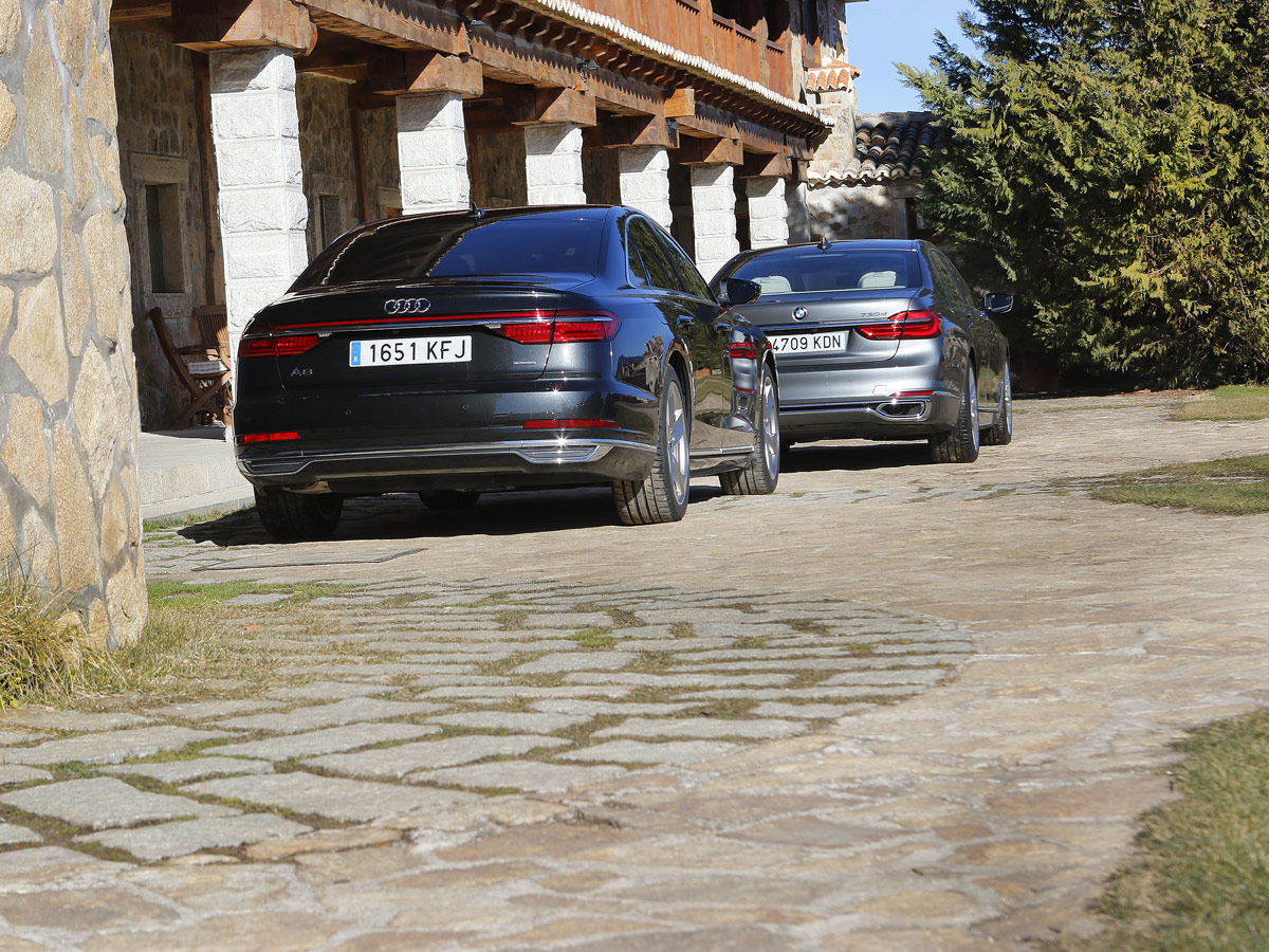 Audi A8 vs BMW 730d