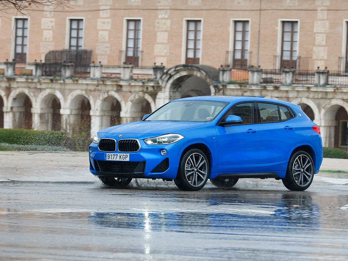 BMW X2 sDrive i20