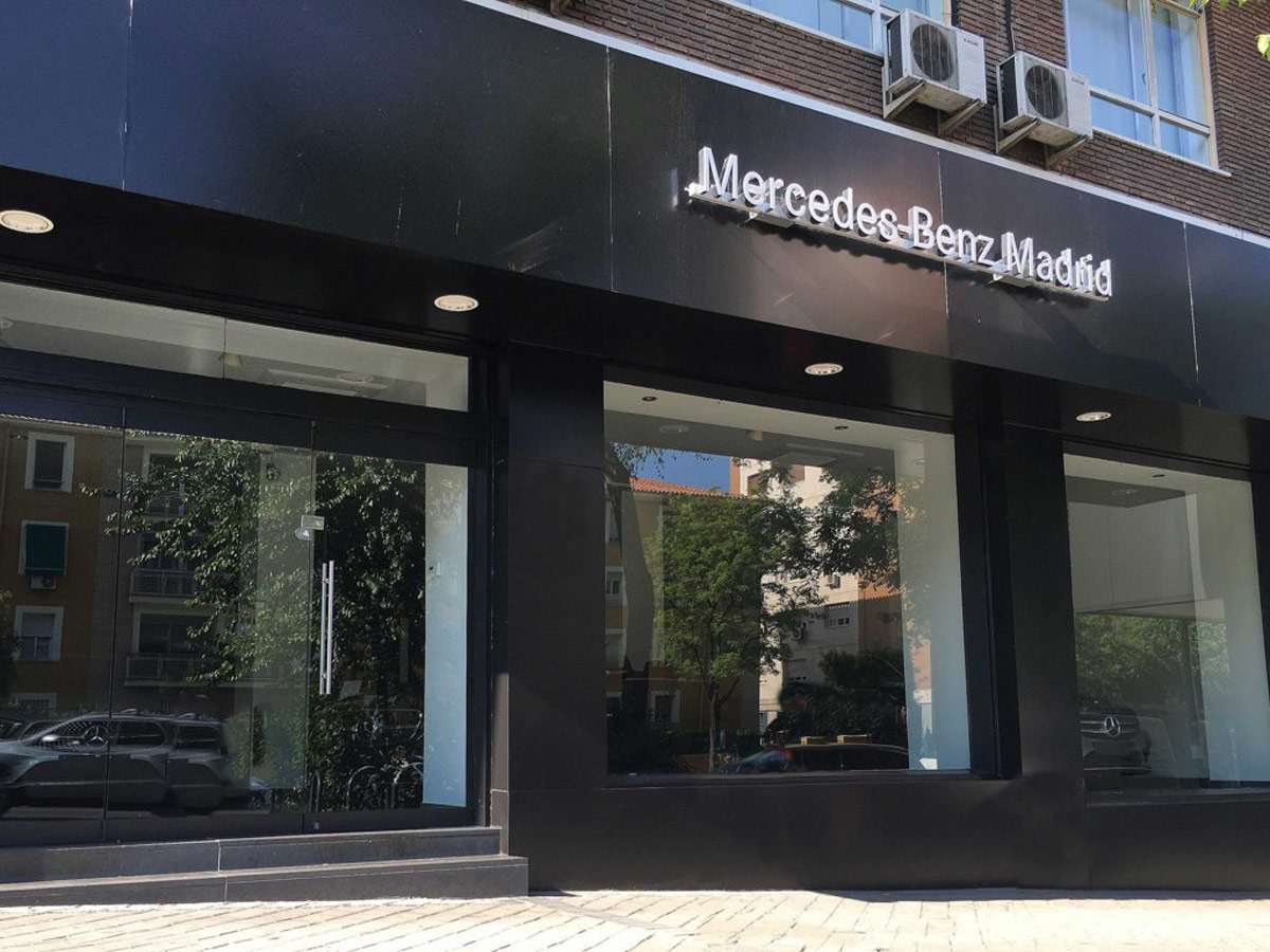 Mercedes-Benz Retail