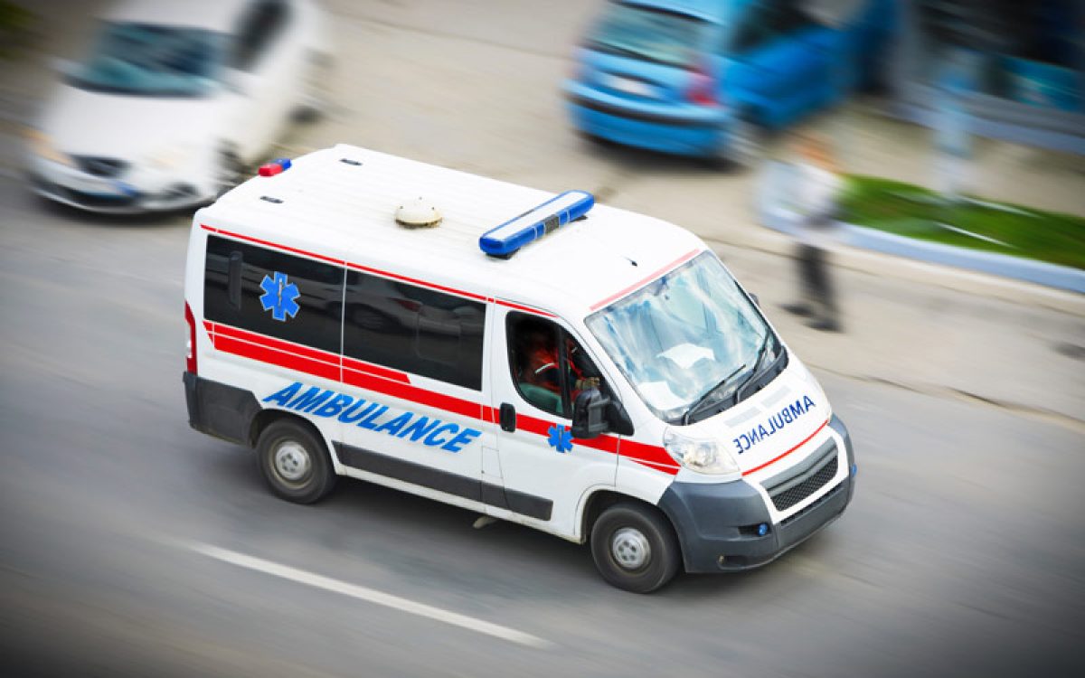 Sirena De Ambulancia Policia Y Bomberos Ambulancias, bomberos, policía… todos con las sirenas en azul - Clicacoches