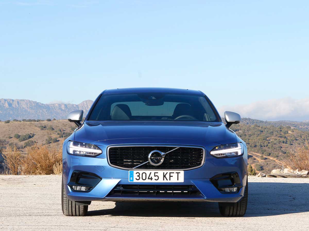 Volvo S90