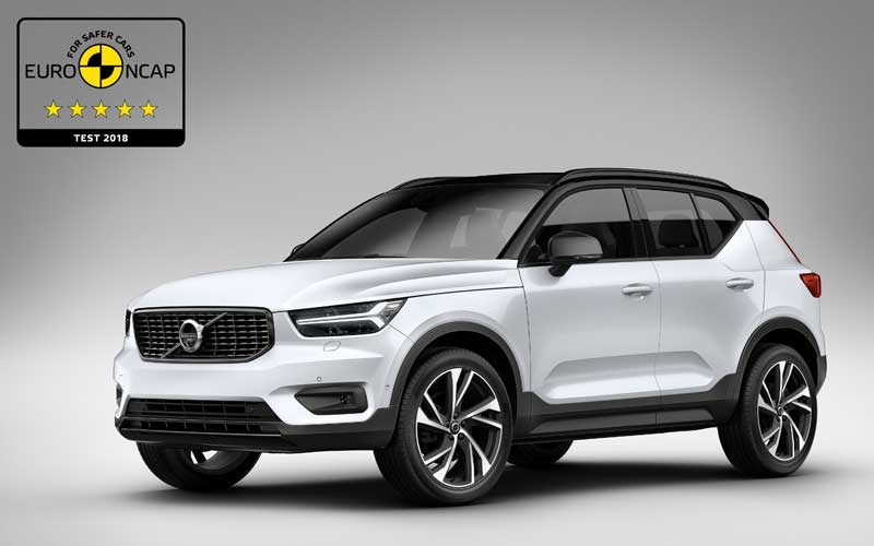 Volvo XC40 y Ford Focus
