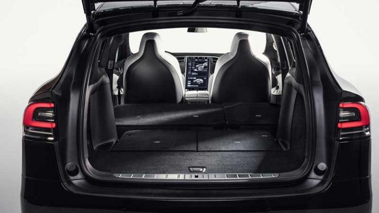 Tesla quiere venirse de fiesta con nosotros gracias a ''Party and Camper''