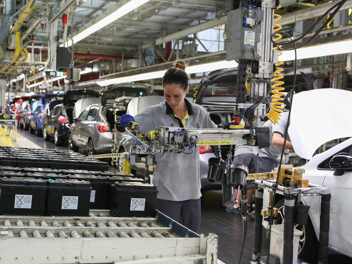 Figueruelas contrata a 200 trabajadores