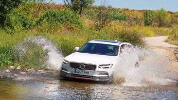 Volvo V90 Cross Country