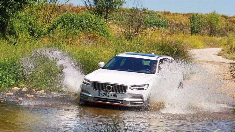 Volvo V90 Cross Country