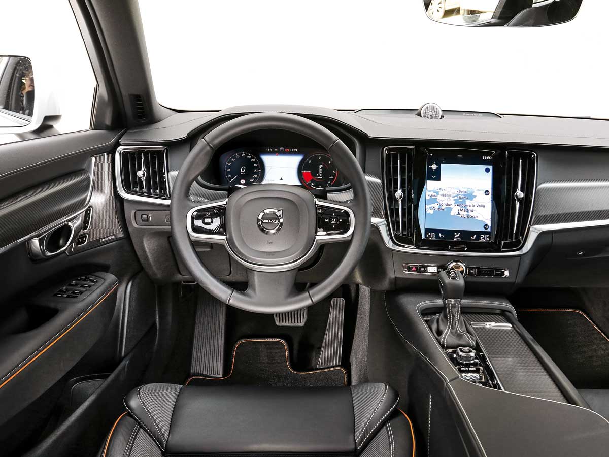 Volvo V90 Cross Country