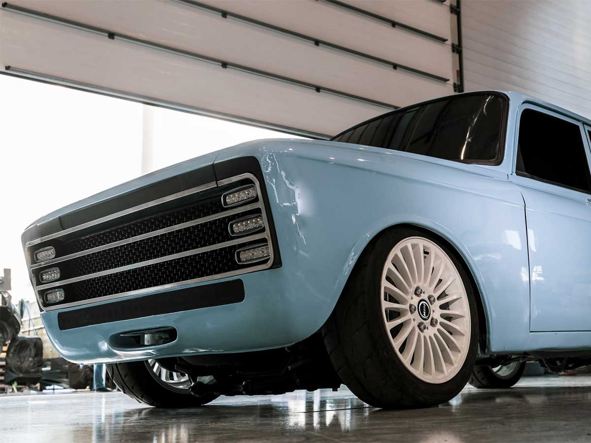 La marca rusa Kalashnikov quiere plantar cara a Tesla