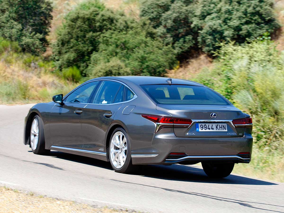 Lexus LS 500h
