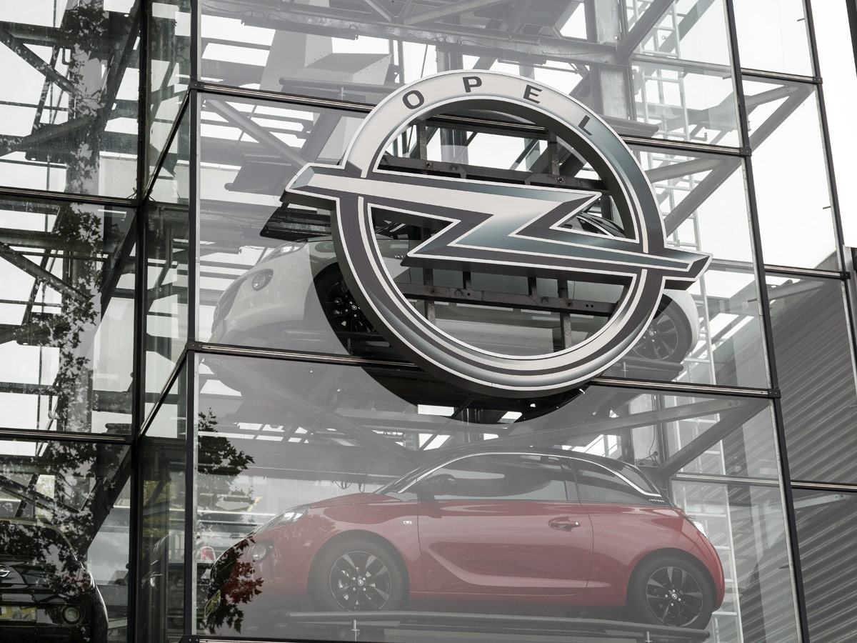 Logo Opel