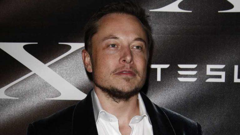 Tras abandonar Tesla, Elon Musk invertirá de nuevo en ella