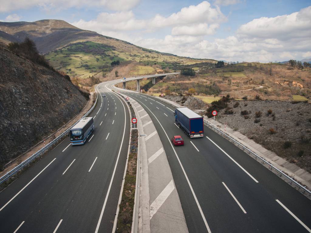 Autopista AP-1