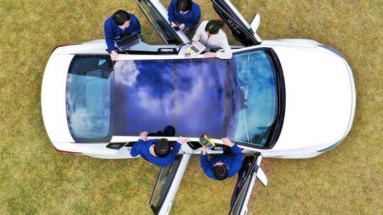 Coches que funcionan con energía solar: más cerca de lo que pensamos