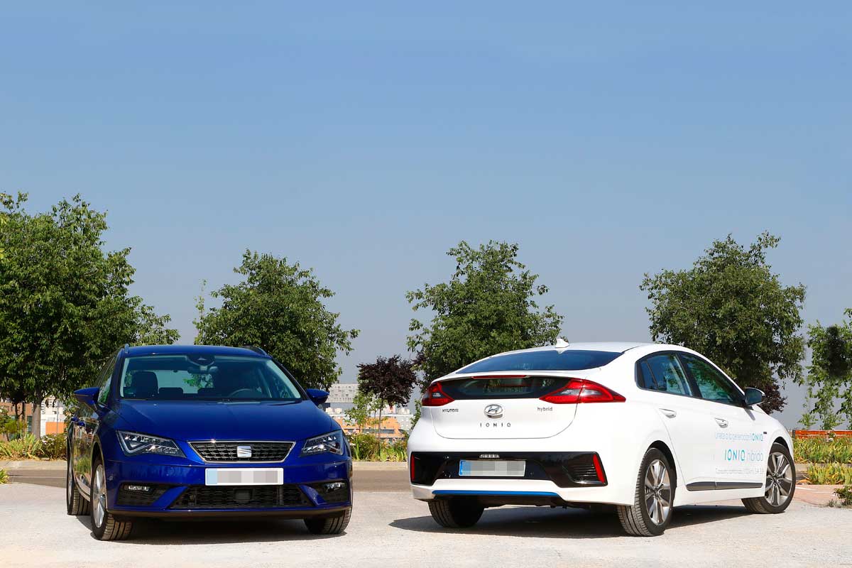 comparativa hyundai ioniq hibrido vs. seat león gnc