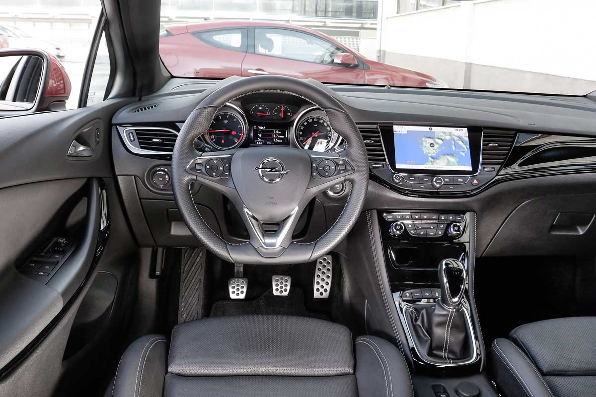 Comparativa VW Golf Opel Astra