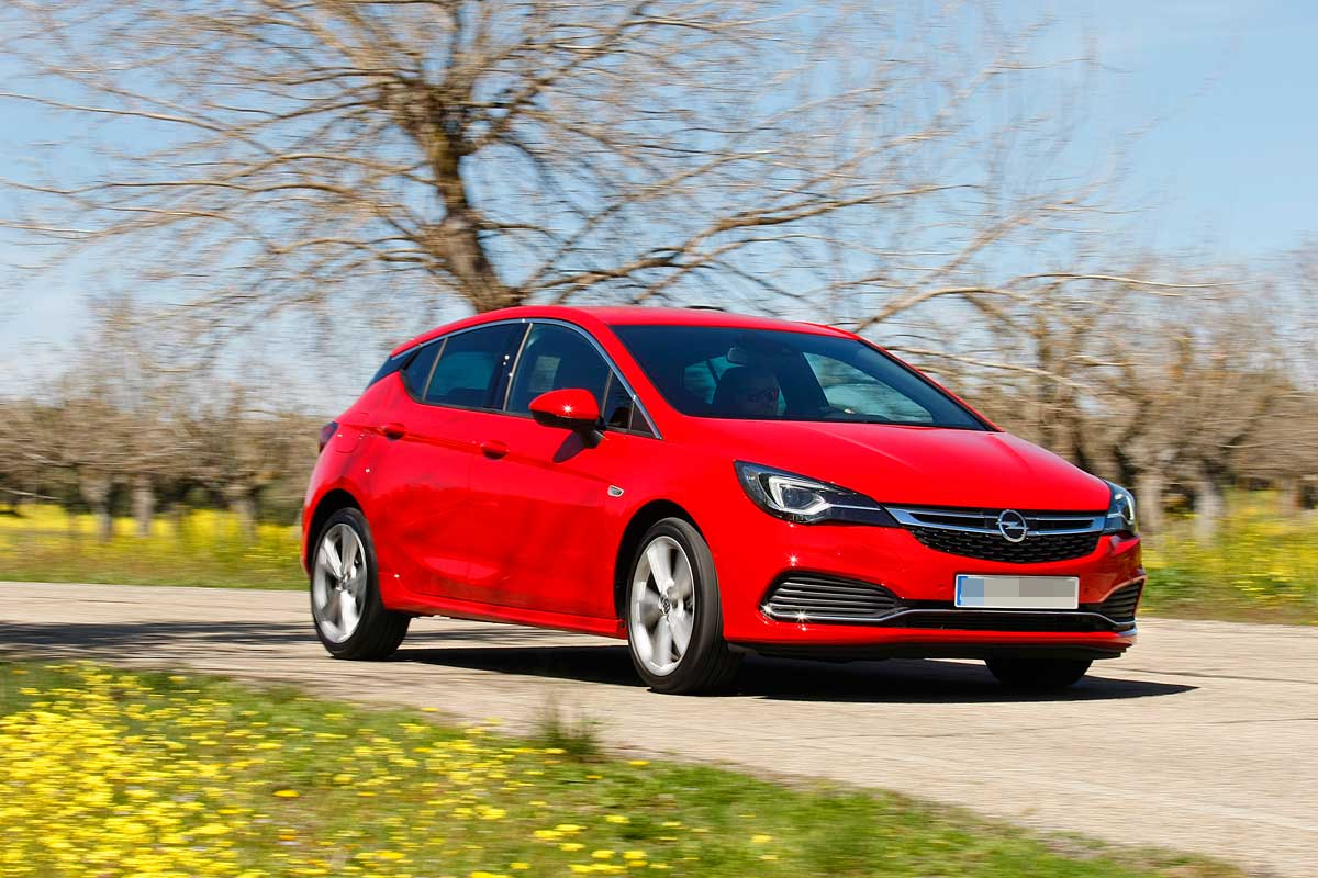 Comparativa VW Golf Opel Astra